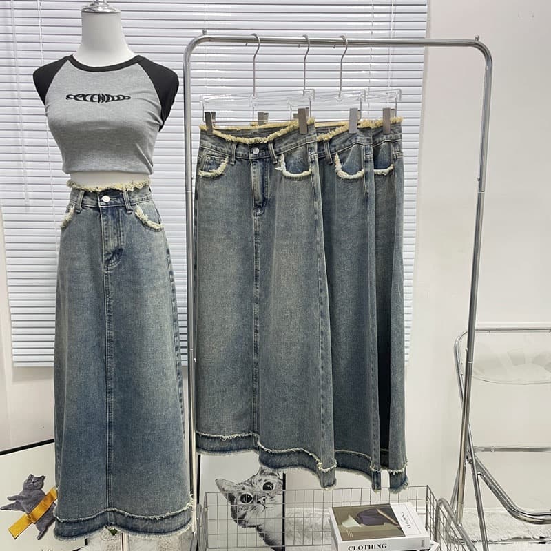 Denim Skirt for Women, Internet Celebrity A-Line Design Frayed Hem Half Skirt, High Waist Casual Retro Bodycon Petite Midi Skirt