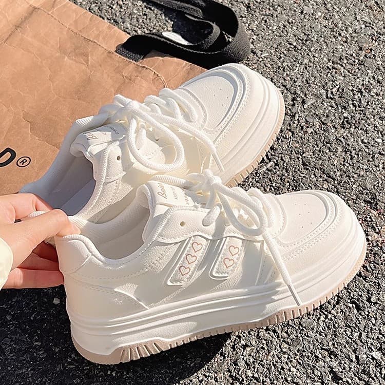 Women's White Sneakers Milk Fufu Dress Shoes 2025 New Autumn Winter Versatile Chic Thick Sole Sports Shoes