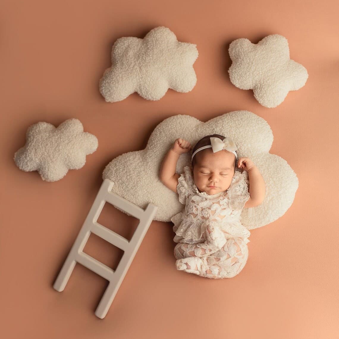Newborn Wooden Photography Props Clothing Clouds Shooting Props Clouds White Clouds Theme Photography