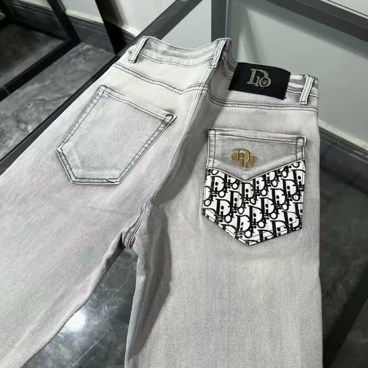 2025 Spring/Autumn Fashion Brand Embroidered Jeans for Men, Stylish Slim Fit Skinny Leg, Light Blue New Straight Tube Cool Long Pants