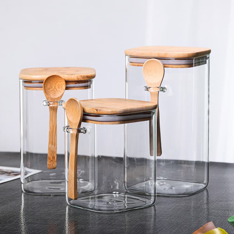 Factory Wholesale Transparent Glass Jar with Wooden Spoon and Bamboo Lid, Various Sizes Available for Wholesale