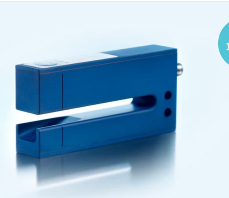 microsonic esf-1/7/CDF/A ultrasonic label and connector detection sensor