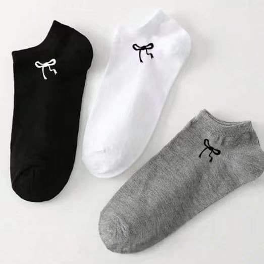 Smiley Face Ankle Socks Wholesale Four Seasons Couple Colorful Bow Socks Black White Gray Sports Socks Cross-border