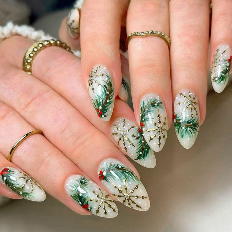 24 pieces of cross-border French autumn and winter Christmas ins style Christmas green pine nail art pieces fake nails nails wear nails