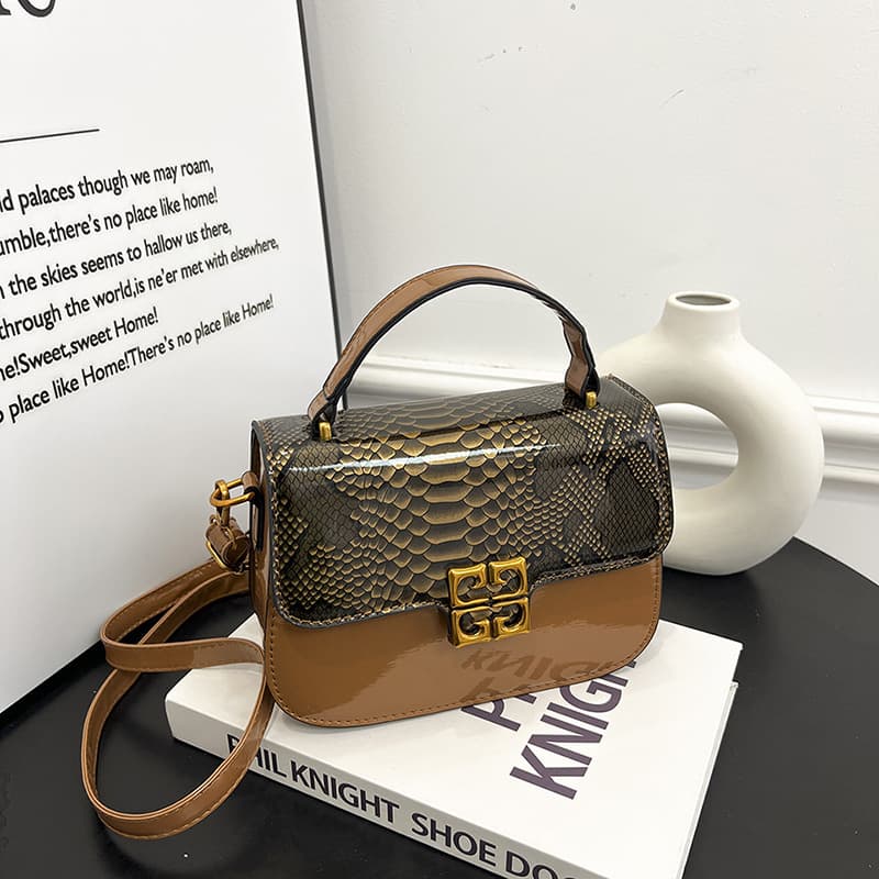 European and American cross-border textured portable small square bag for women 2026 new high-end niche design snake pattern single shoulder crossbody bag