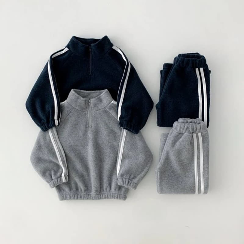 New boys autumn and winter all-match striped suit boys Korean style stand-up collar trousers fashionable sweatshirt sweatpants two-piece set