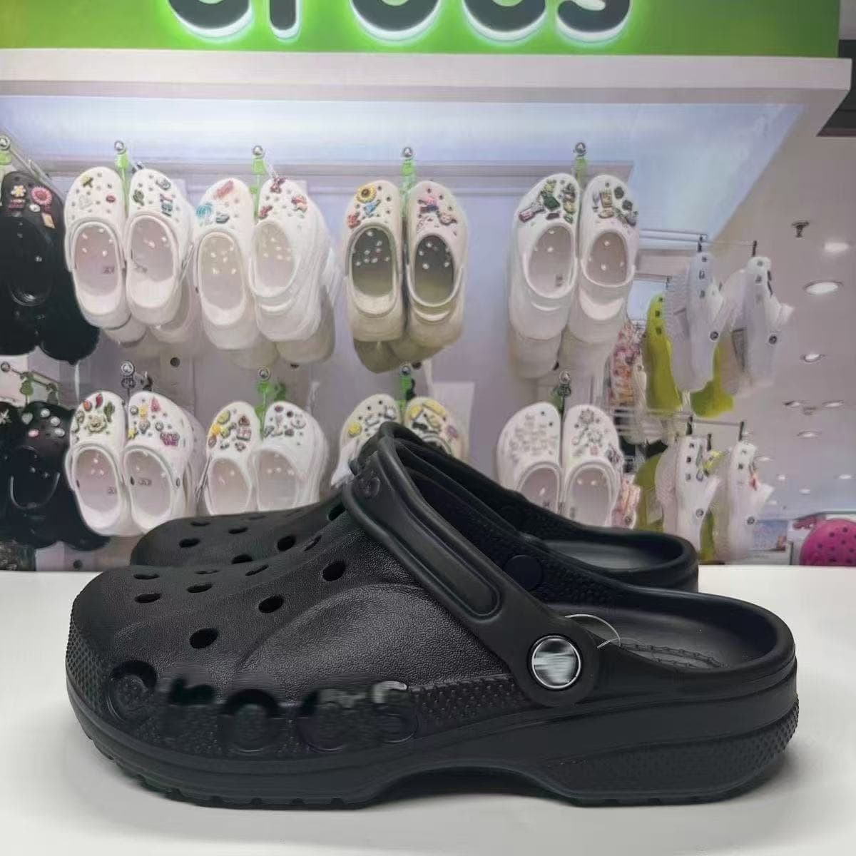 EvA Couple Outdoor Clog Shoes Lightweight Comfortable Toe Protection Anti-Collision Sports Men Women Beach Cross Border Slippers