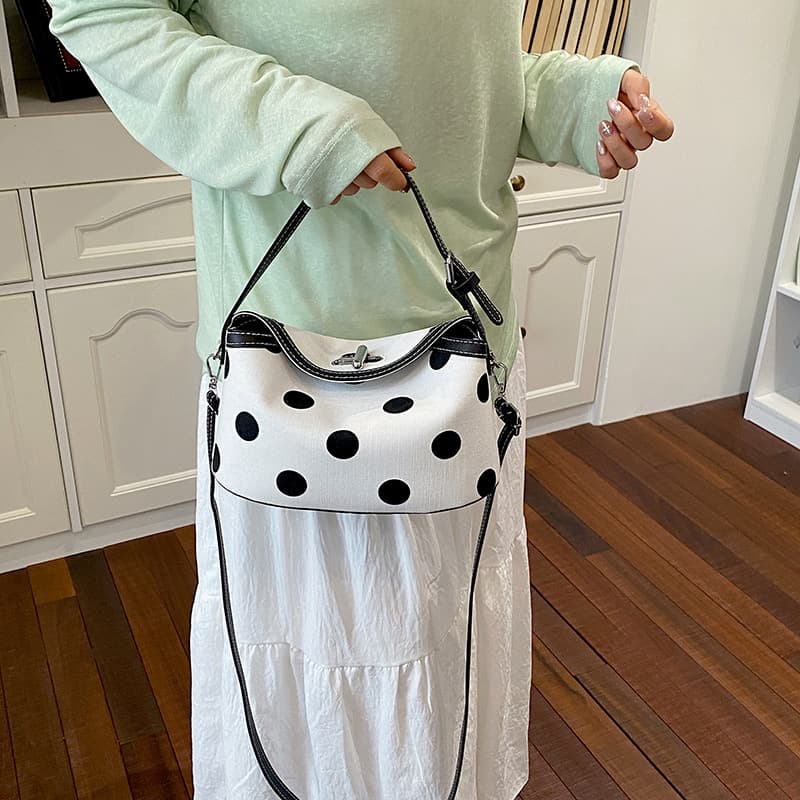Super popular polka dot shoulder bag, crossbody bag, high-looking simple bucket bag, best-selling women's bag, niche design hand bag