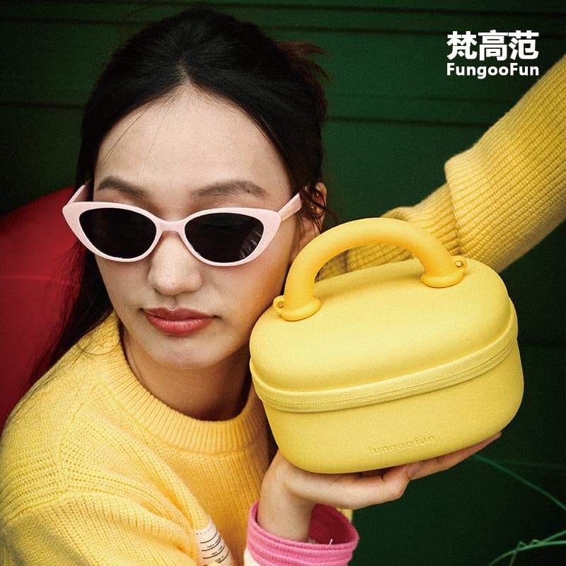 Van Gogh Fan 2024 New Box Bag Mobile Phone Bag Shoulder Crossbody Handbag Daily Mouth Red Bag Waterproof Small Bag