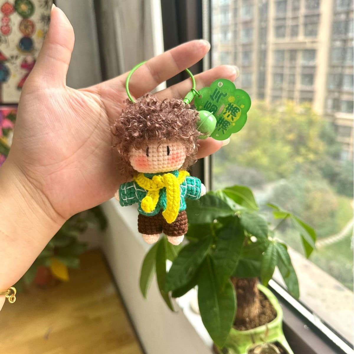 Finished Handmade Wool Crochet Wang Yibo Style Doll Bag Pendant Keychain Support Doll Personalized Gift