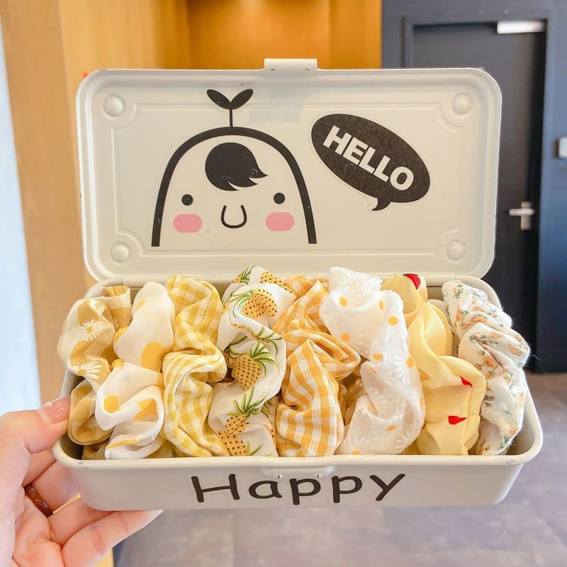 New summer style scrunchies for women, trendy Korean style, cute and simple, multi-layered hair ties.
