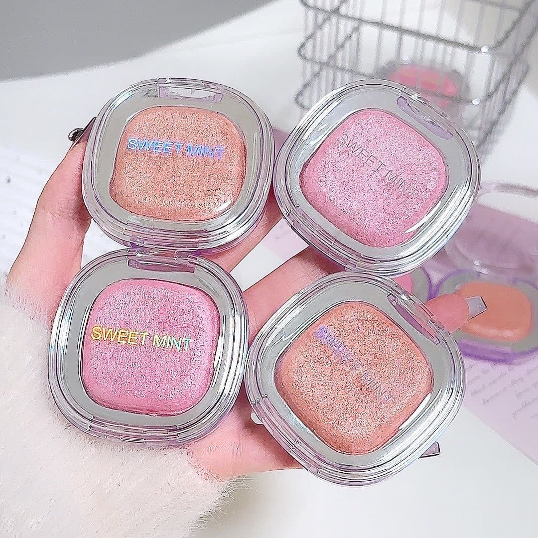 sweetmint Sparkling Highlight Powder, Clear and Delicate, Silky Smooth, Natural Contour Highlight, Dual-Use Highlight and Blush