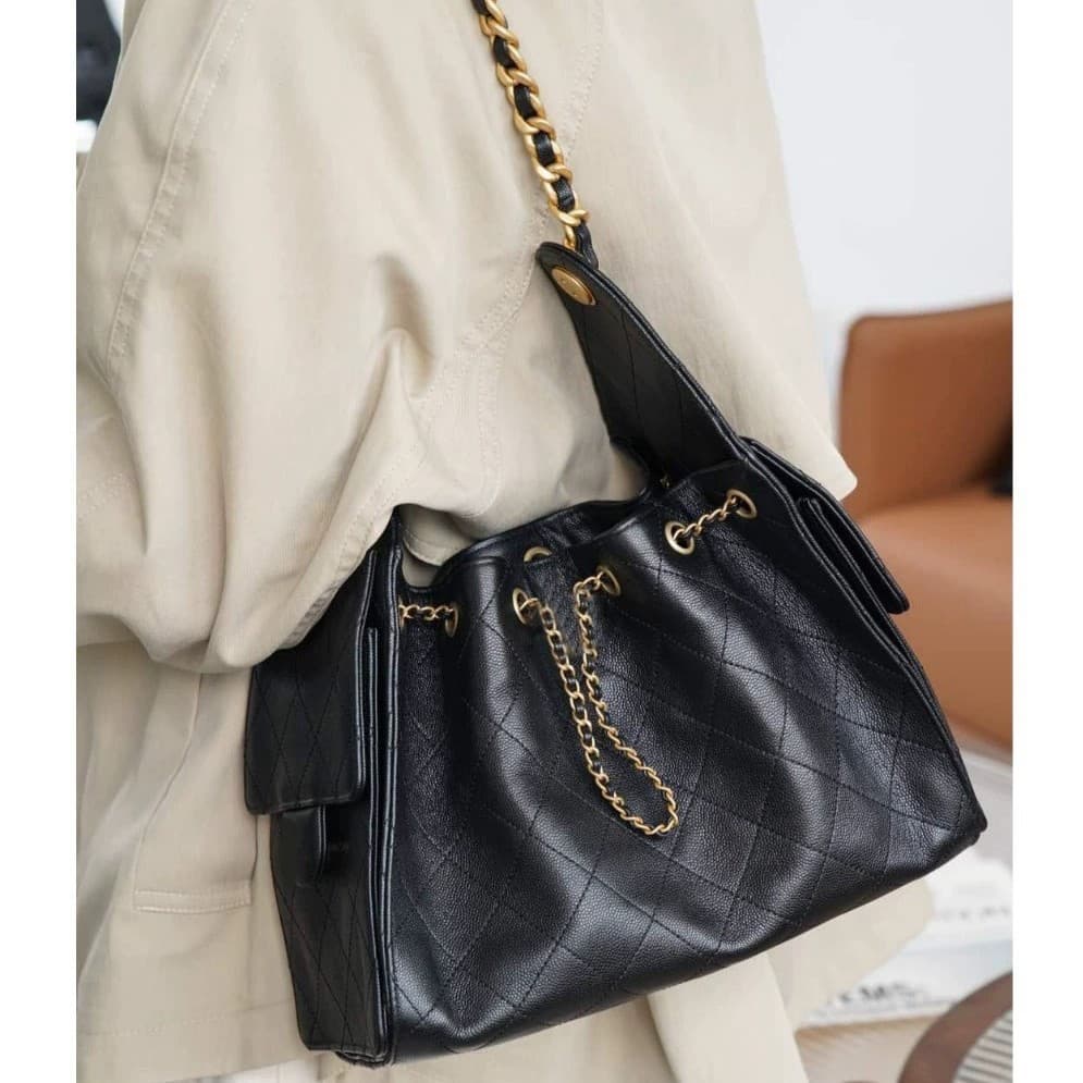 Large Capacity Vintage Bucket Bag Women's Crossbody Chain Shoulder Bag Soft Leather Versatile Purse with Internal Zipper