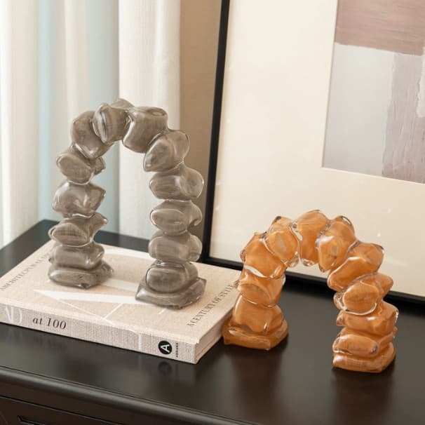 Premium Artistic Glass Sculpture Decorative Figurine for Model Home Living Room Creative Villa Bedroom Desktop Decor