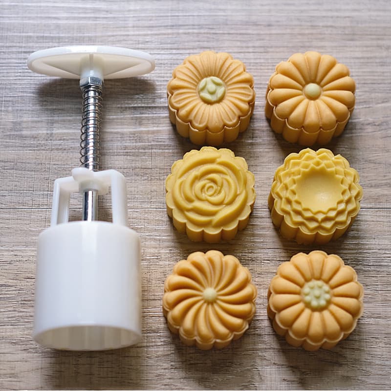 50g 3D Chrysanthemum Mooncake Mold Pumpkin Hand-Press Pastry Mold Home Baking