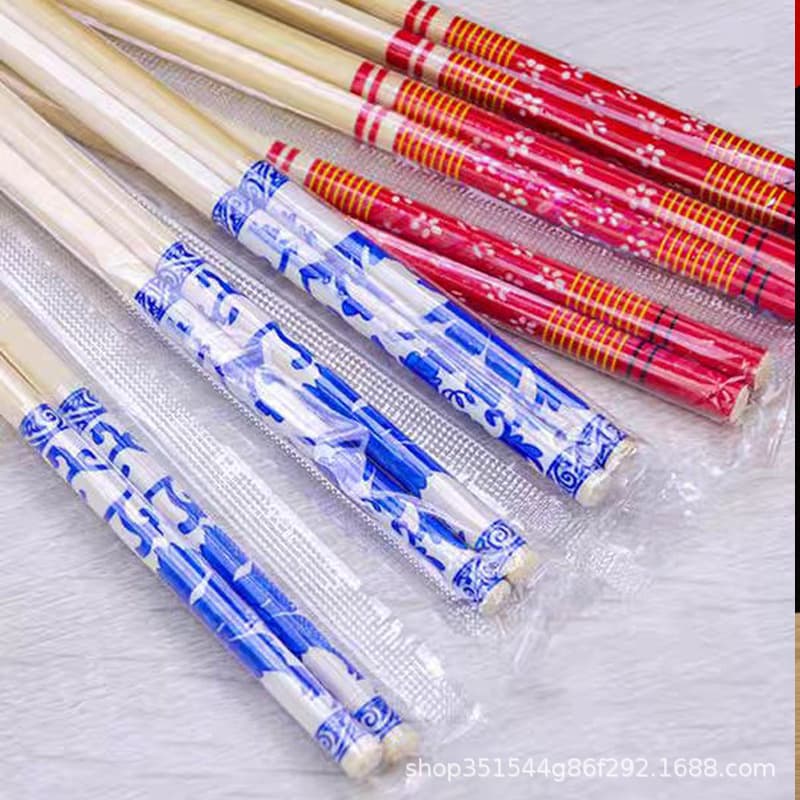 Blue porcelain-patterned chopsticks, printed bamboo chopsticks manufacturer wholesale, bulk disposable chopsticks for home, hotel, and restaurant takeout.