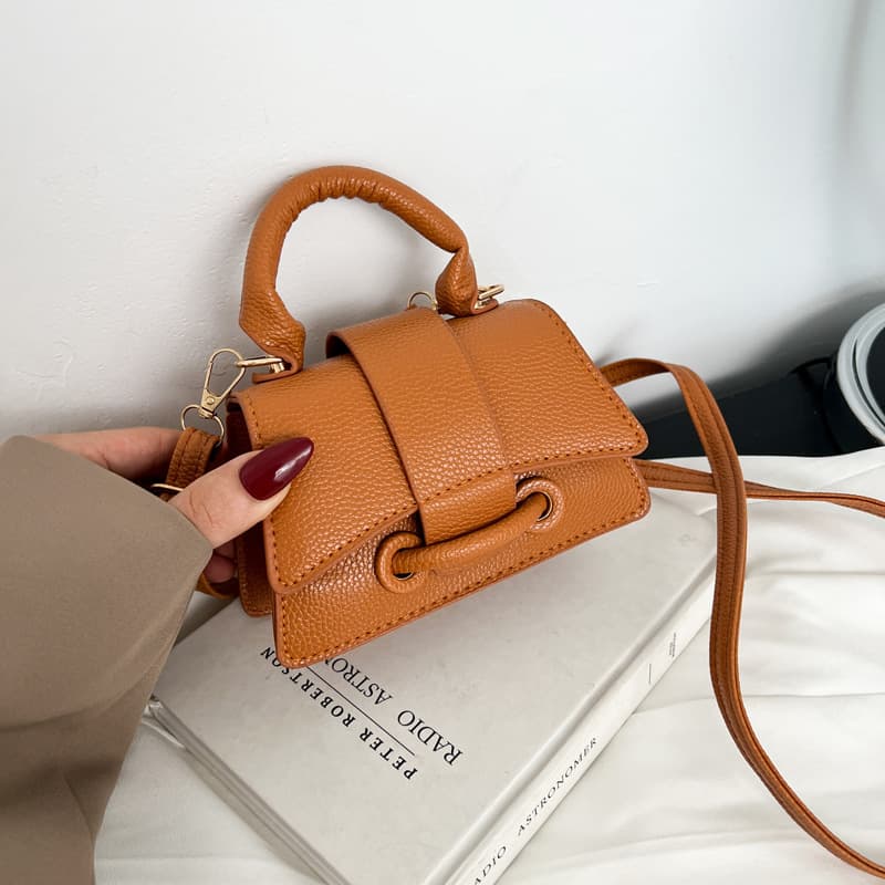 Small bag solid color pebbled pattern women's bag 2024 new simple fashion portable shoulder crossbody bag western style small square bag