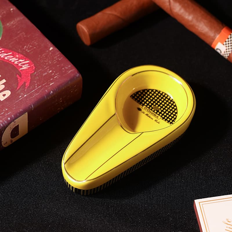 Cross-border European-style Ceramic Cigar Ashtray Premium Creative Portable Home Office Ashtray Accessories