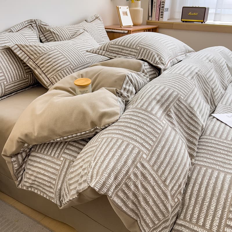 Autumn and Winter Pure Cotton Brushed Bed Cover Single Piece Thickened Quilt Cover All-Cotton 2024 New Bedding Four-Piece Set Bed Sheet Three-Piece Set