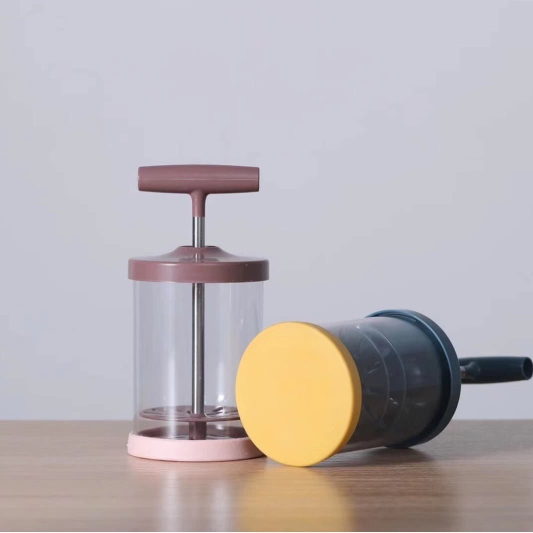 New egg beater, creative hands-on household hand-held egg cup, DIY cake cream whipper, baking tools