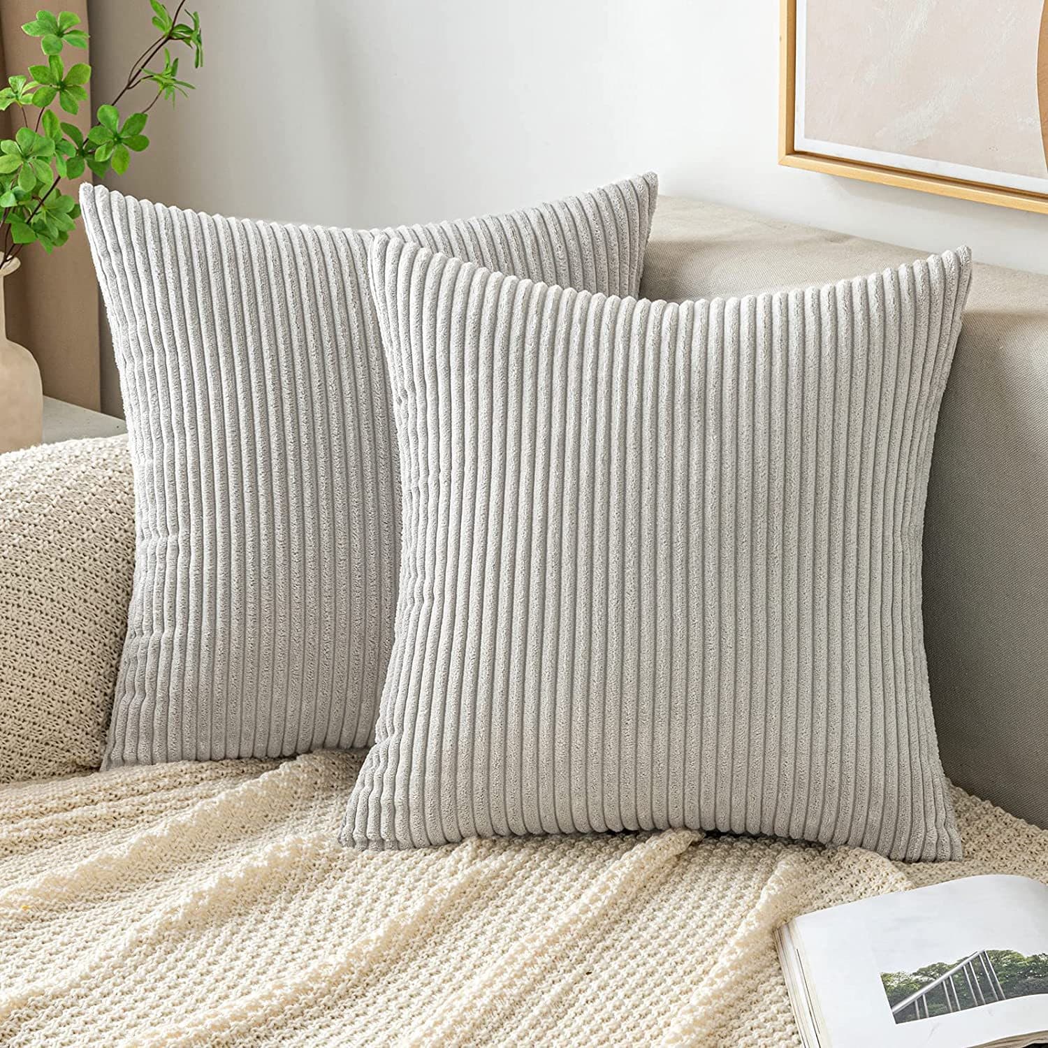 New Hot Selling Cross-Border Amazon Fine Stripe Corduroy Throw Pillow Cover for Living Room Bedroom Back Cushion Solid Color Car Cushion