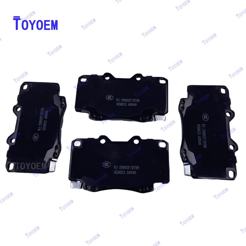 04465-0K020 Is Suitable for Toyota Hilux Hilux Ceramic Semi-Metallic Front and Rear Wheel Brake Pads/Skin
