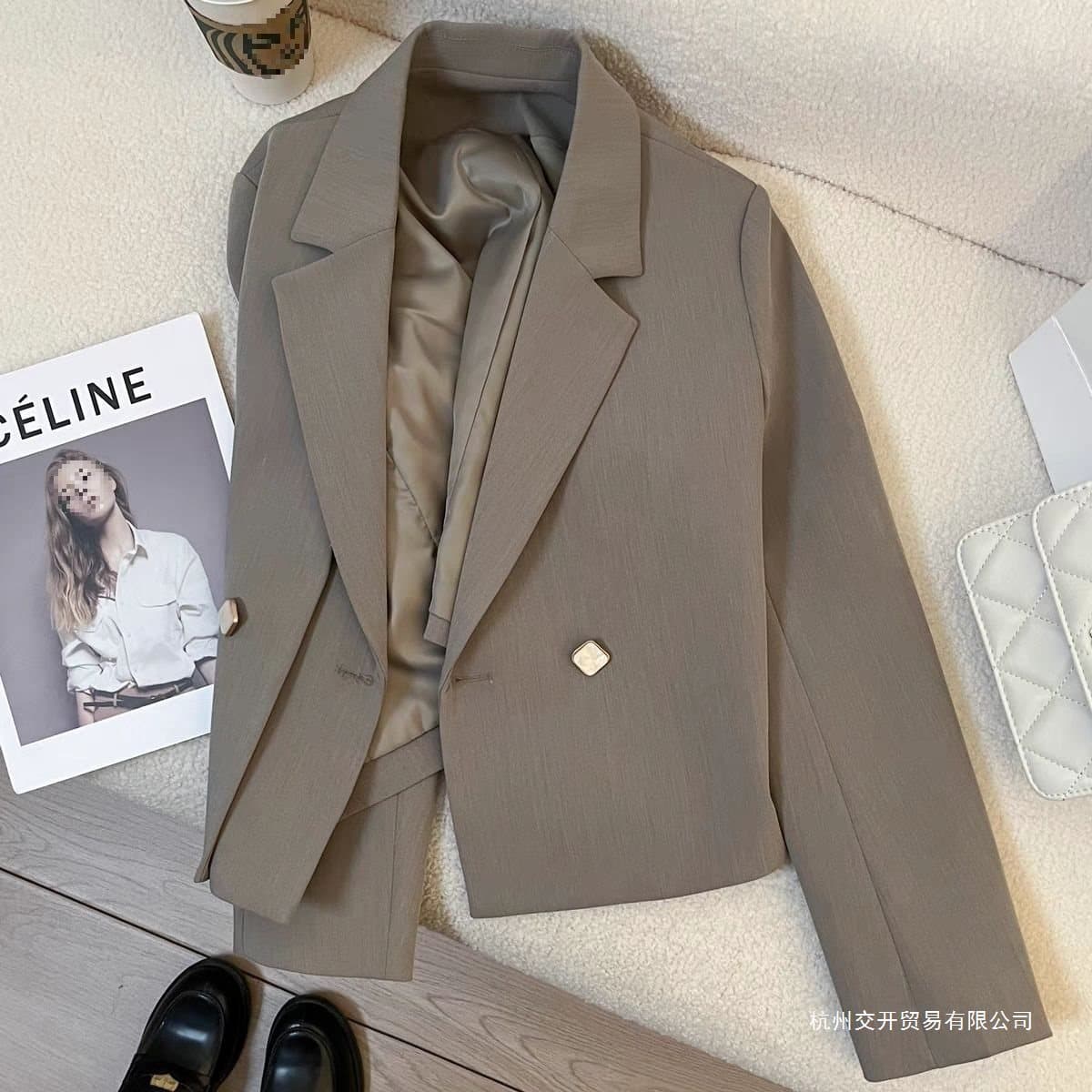 Grey-Green Short Blazer for Women Petite, 2025 Autumn New Design Niche Casual Suit