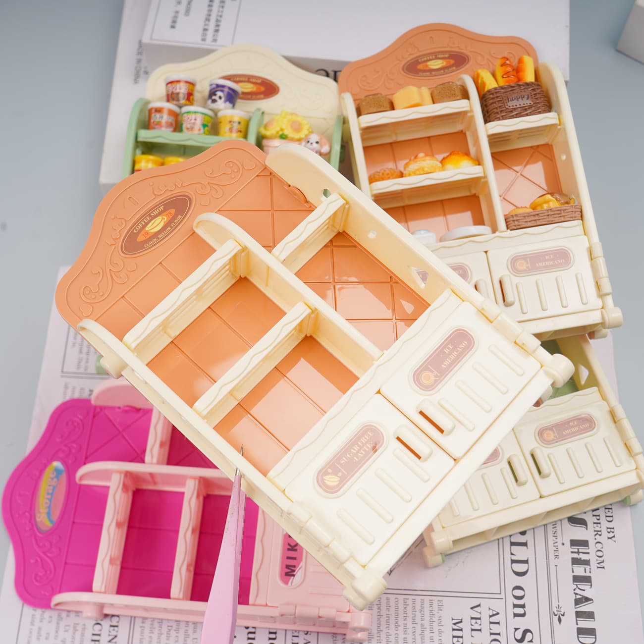Pretend Play Furniture Mini Shelf Micro Food Toy Display Stand Flower Shelf Storage Mini Shelf Dollhouse
