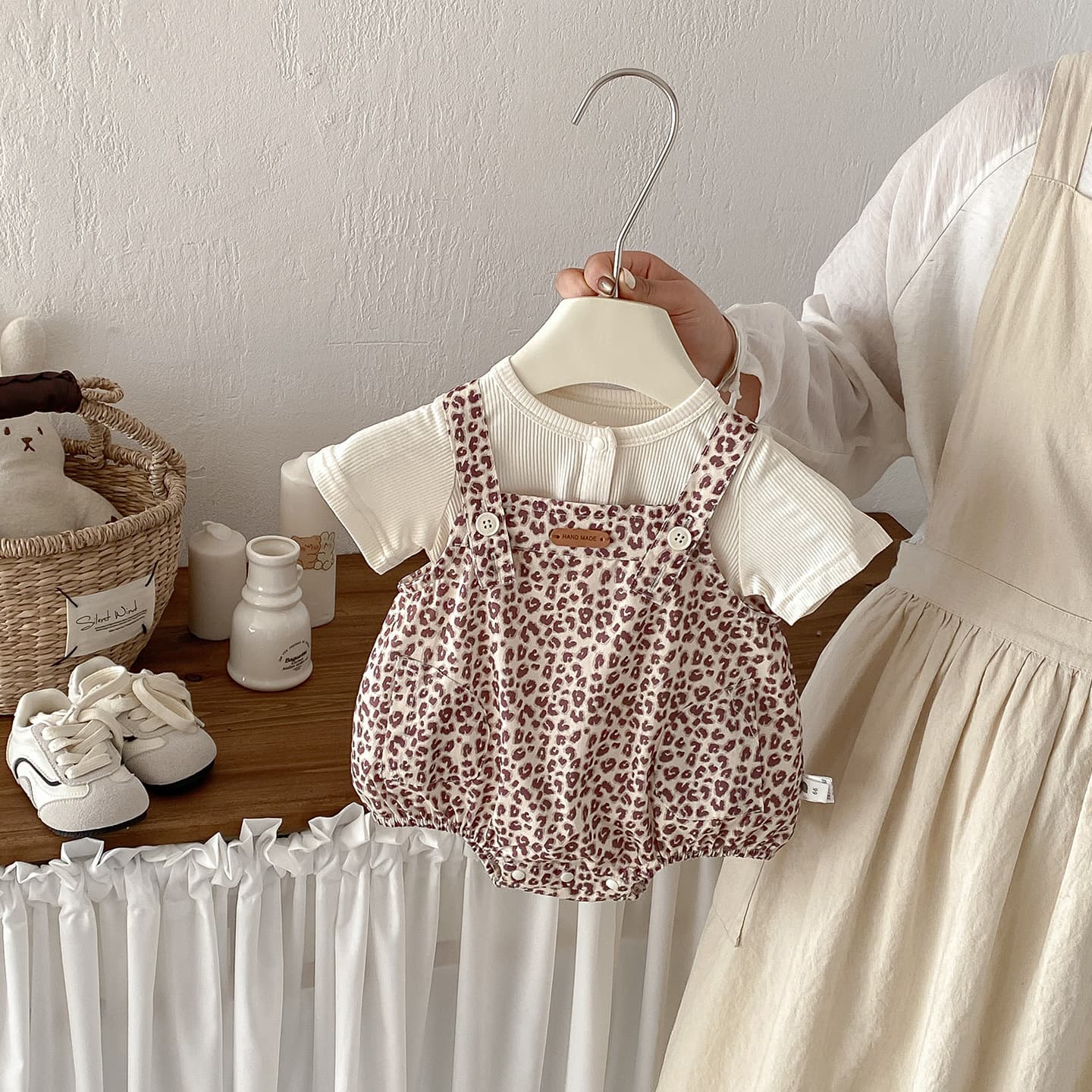 Dianxi new summer style infant leopard print suspender suit baby casual short-sleeved one-piece romper two-piece set