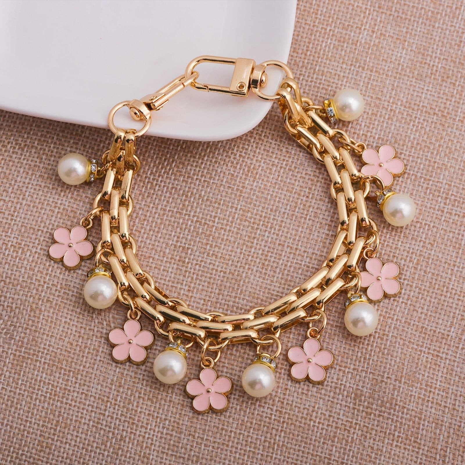 Amazon's New Strawberry Flower Bow Chain Keychain Handbag Transformation Chain Accessory