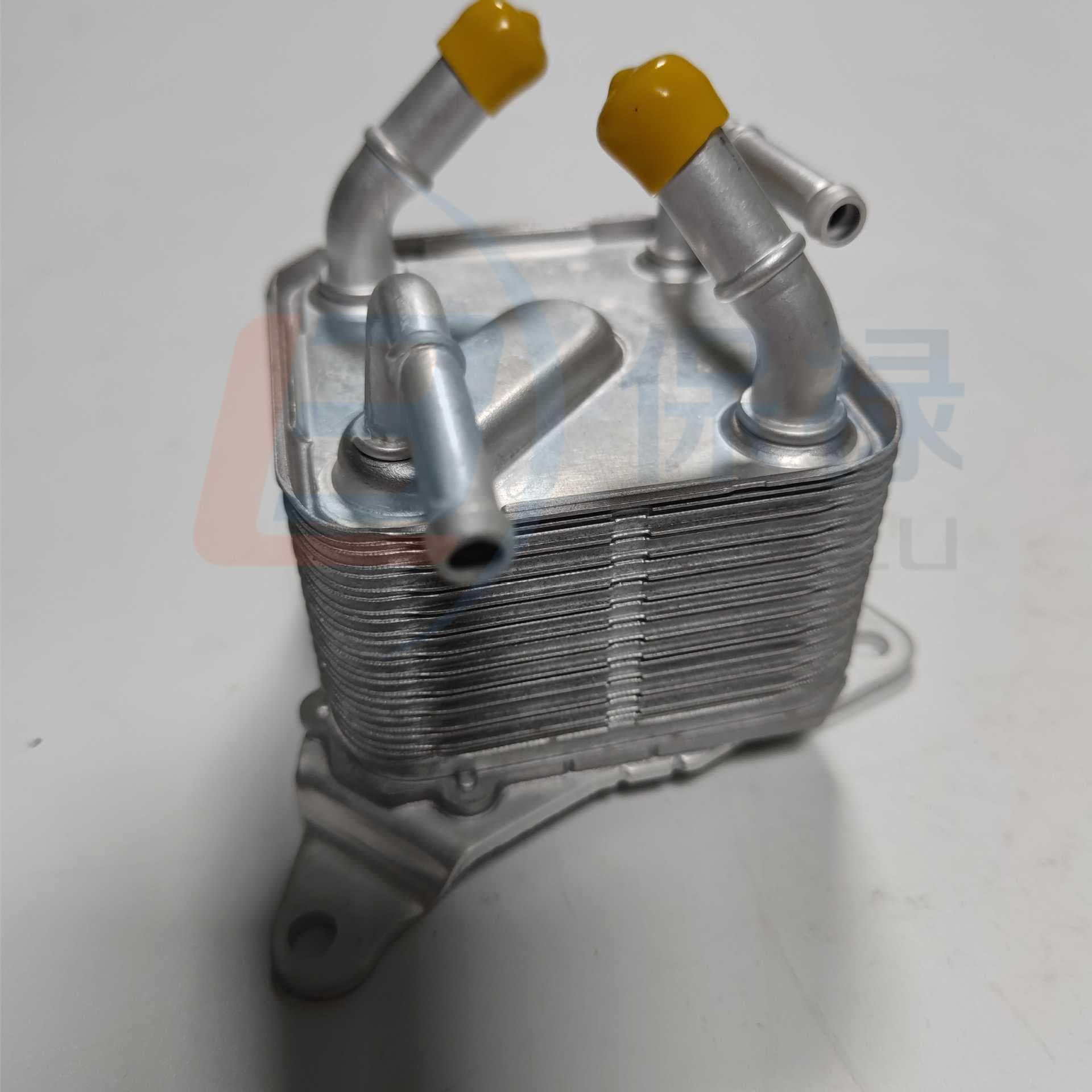 2920A400 Engine Oil Radiator Cooler Transmission Radiator Oil Cooler
