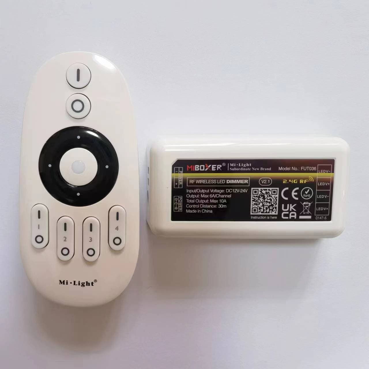 MILIGHT FUT036 + Remote Single-Color Grouping Controller 2.4G LED Light Strip Dimmer Controller