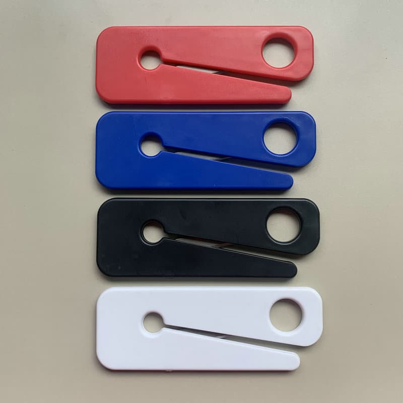Cross-border exclusive supply of seat belt cutters, vehicle escape cutters, seat belt cutters, and rescue knives.