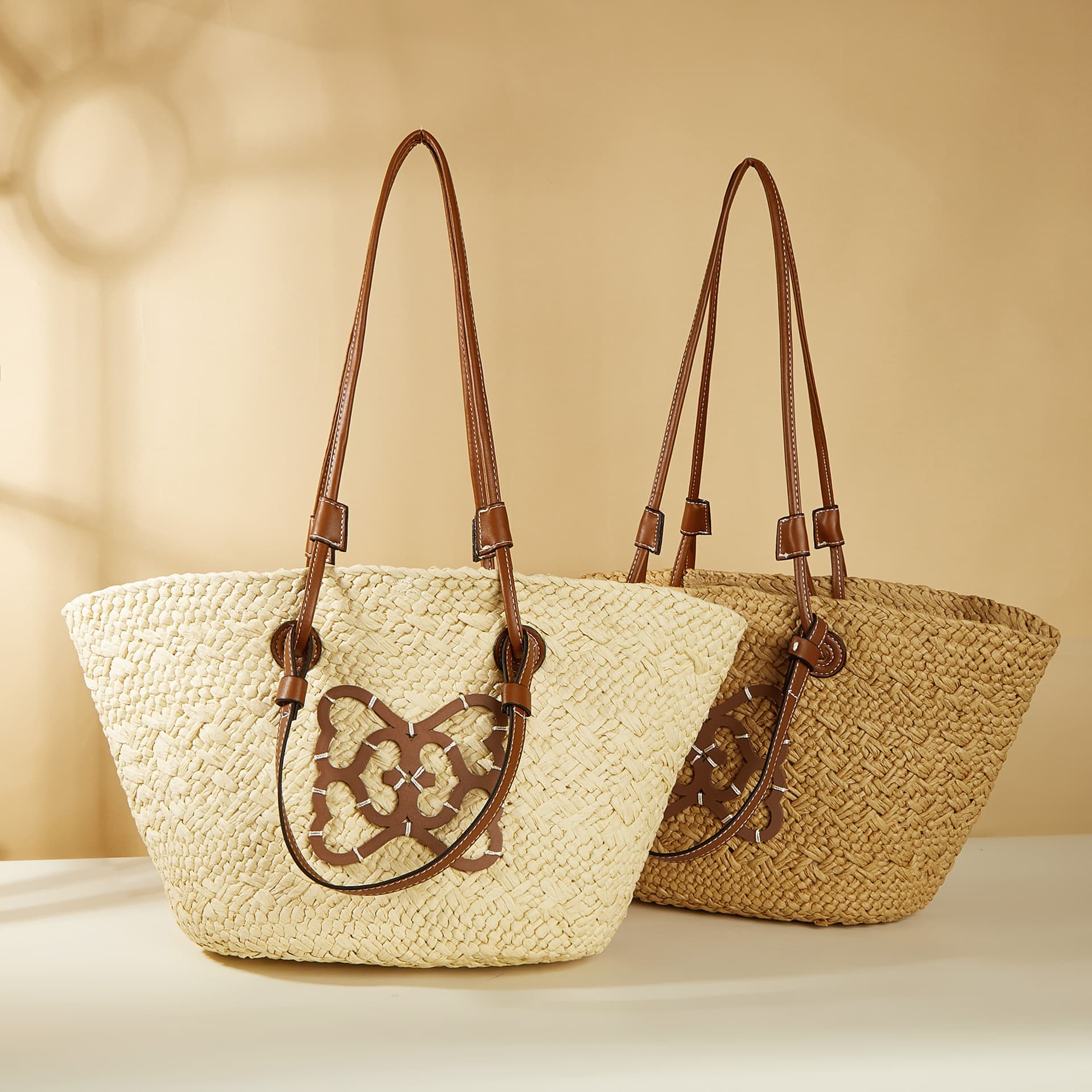 New Woven Straw Bag Mom Large Capacity Vacation Bag Fashionable Versatile Handheld Shoulder Women's Two-Way Bag