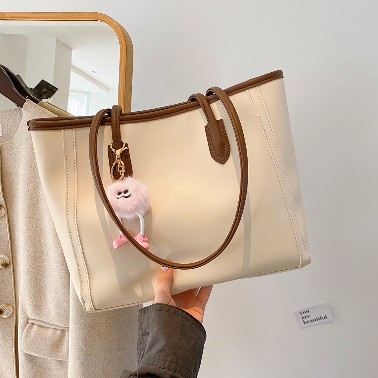 Retro Large Capacity Bag Women's Bag 2025 New Trendy Korean Style Versatile Tote Bag Fashion Shoulder Commuter Bag Lightweight