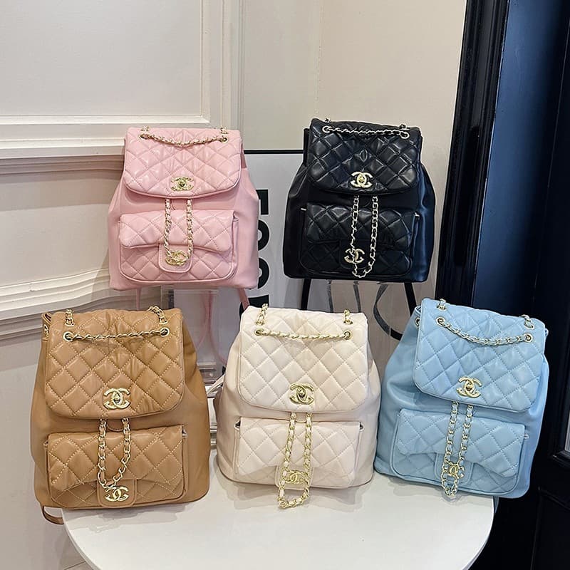 Cross-border Women's Bag 2026 New Fashion Small Fragrance Style Diamond Quilted Chain Backpack Large Capacity Commuter Backpack