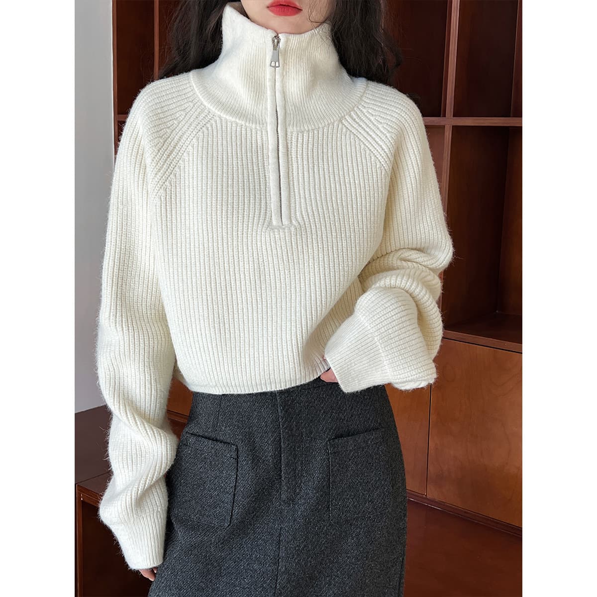 New Fall/Winter High-Waist Sweater Loose Fit High Neck Zip Short Sleeve Solid Knit Top Short Women's Pullover