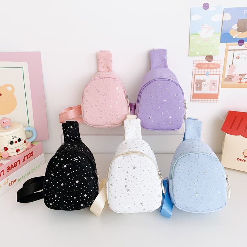 Kids Cartoon Chest Bag 2026 New Style Boys Girls Crossbody Bag Cute Capybara Print Lightweight Travel Bag