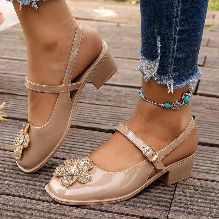 Can be urgently purchased and stocked, khaki, black, daily casual style, other middle-aged and elderly small leather shoes