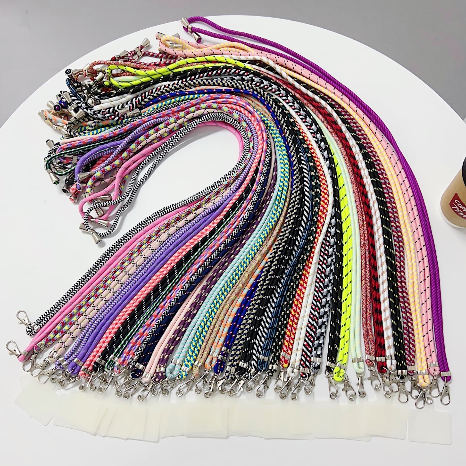 Phone Lanyard Crossbody Neck Strap Durable High-End Retractable Adjustable Wrist Strap Short Buckle Hanging Rope