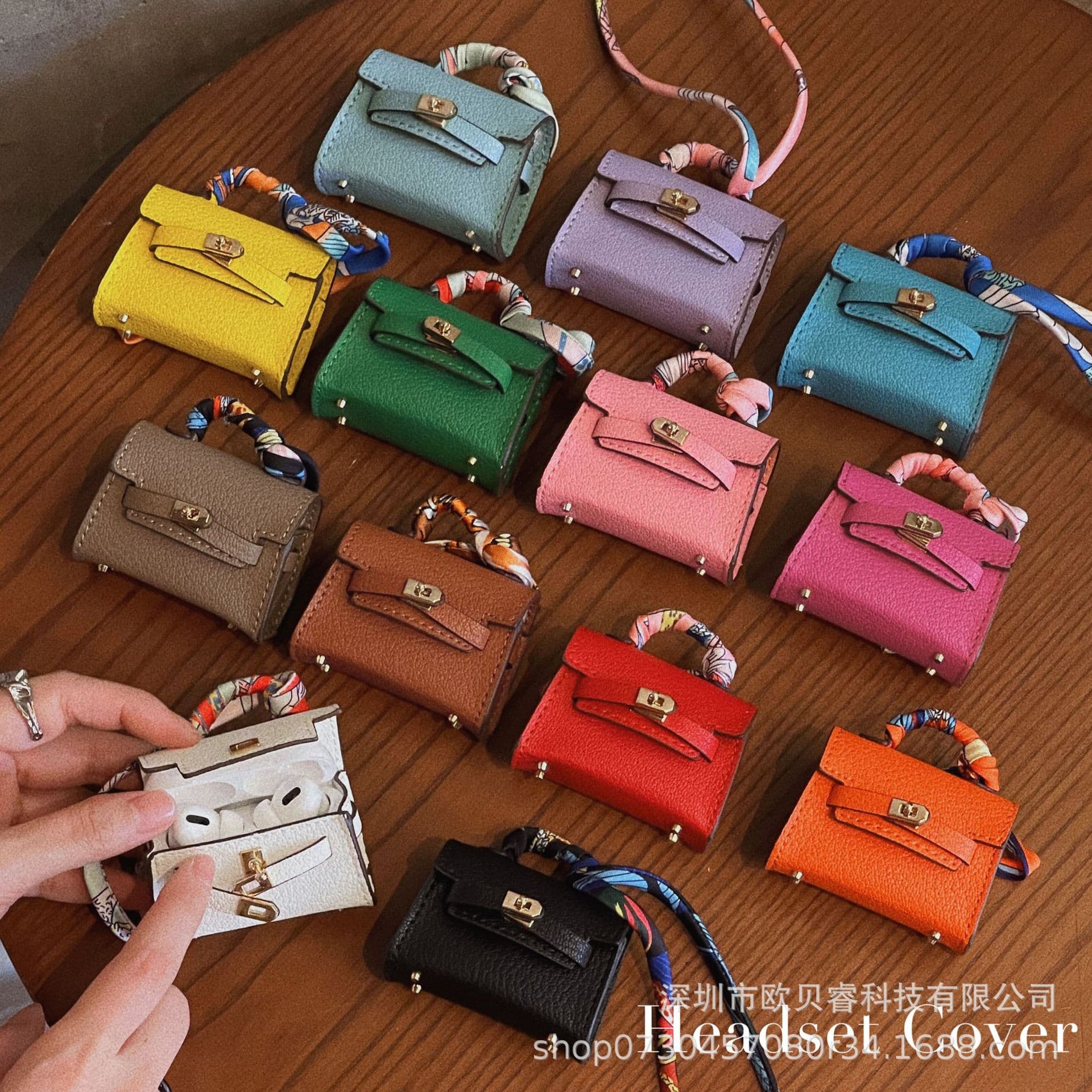 Creative Leather Handbag Style Apple AirPods 2/3/Pro Earphone Protective Case Fashionable Pouch Bag Animal Cartoon Design