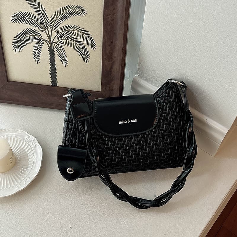 Cross-border Woven Handbag Shoulder Bag Series Women's Fashion Light Luxury Minimalist Elegant Work Bag PU Soft Bag