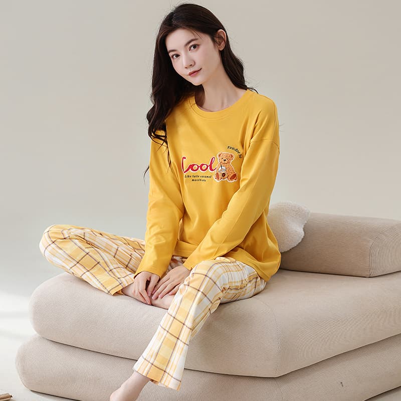 Pajamas for women, autumn pure cotton long-sleeved trousers, round-neck home clothes, spring and autumn thin and comfortable girls can wear outer suits