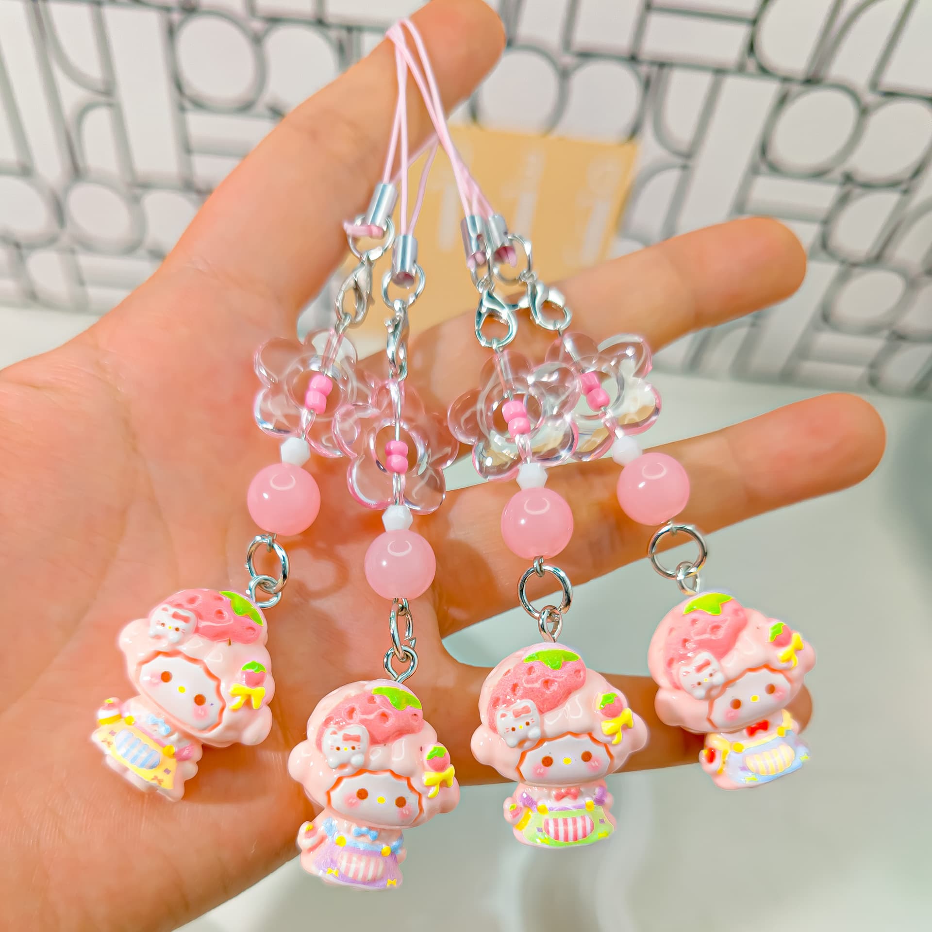 Phone Strap M09 Cute Strawberry Girl Flower Pink Pendant Phone Chain Cartoon Sweet Ins Style Best Friend Gift