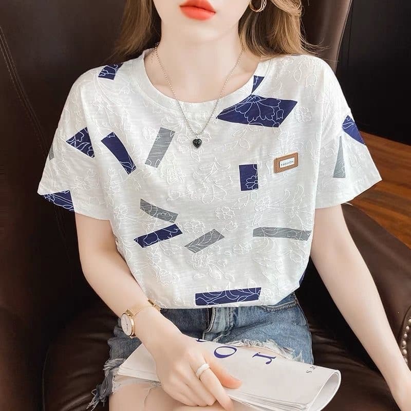 Summer Women's Stylish Slim-Fit Shirt 2025 Trendy Brand New Short-Sleeve Casual Loose Plus-Size Top with Print