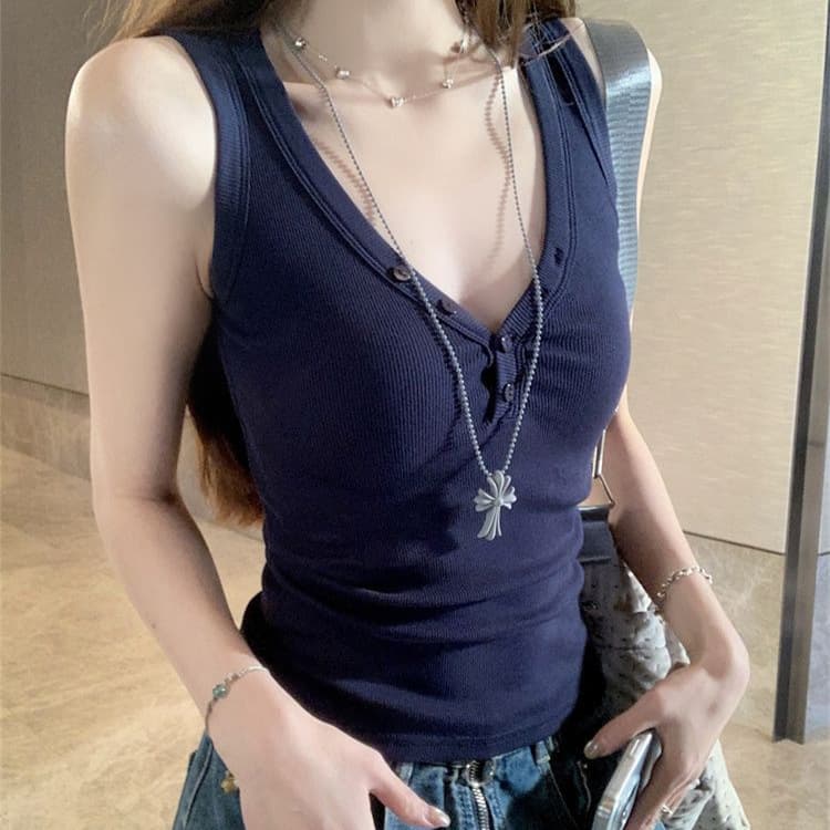 Pure and Alluring Button-Trim Halter Tank Top for Women, 2026 Summer New Arrival Sleeveless Inner Layer Sports Top