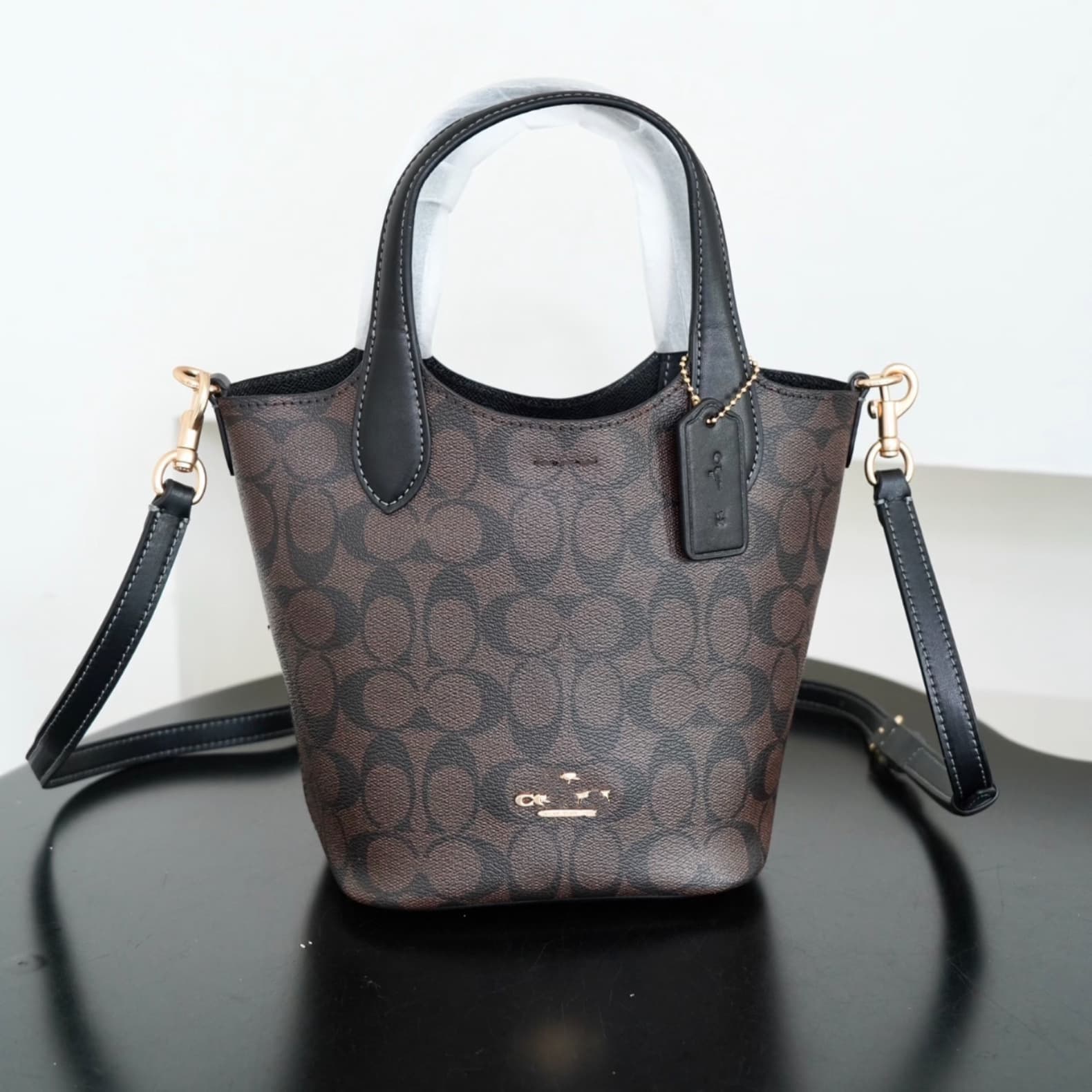 Kou C Family New Hanna Bucket Bag Classic Monogram Handbag Genuine Leather Basket Bag Shoulder Crossbody Versatile Women's Bag