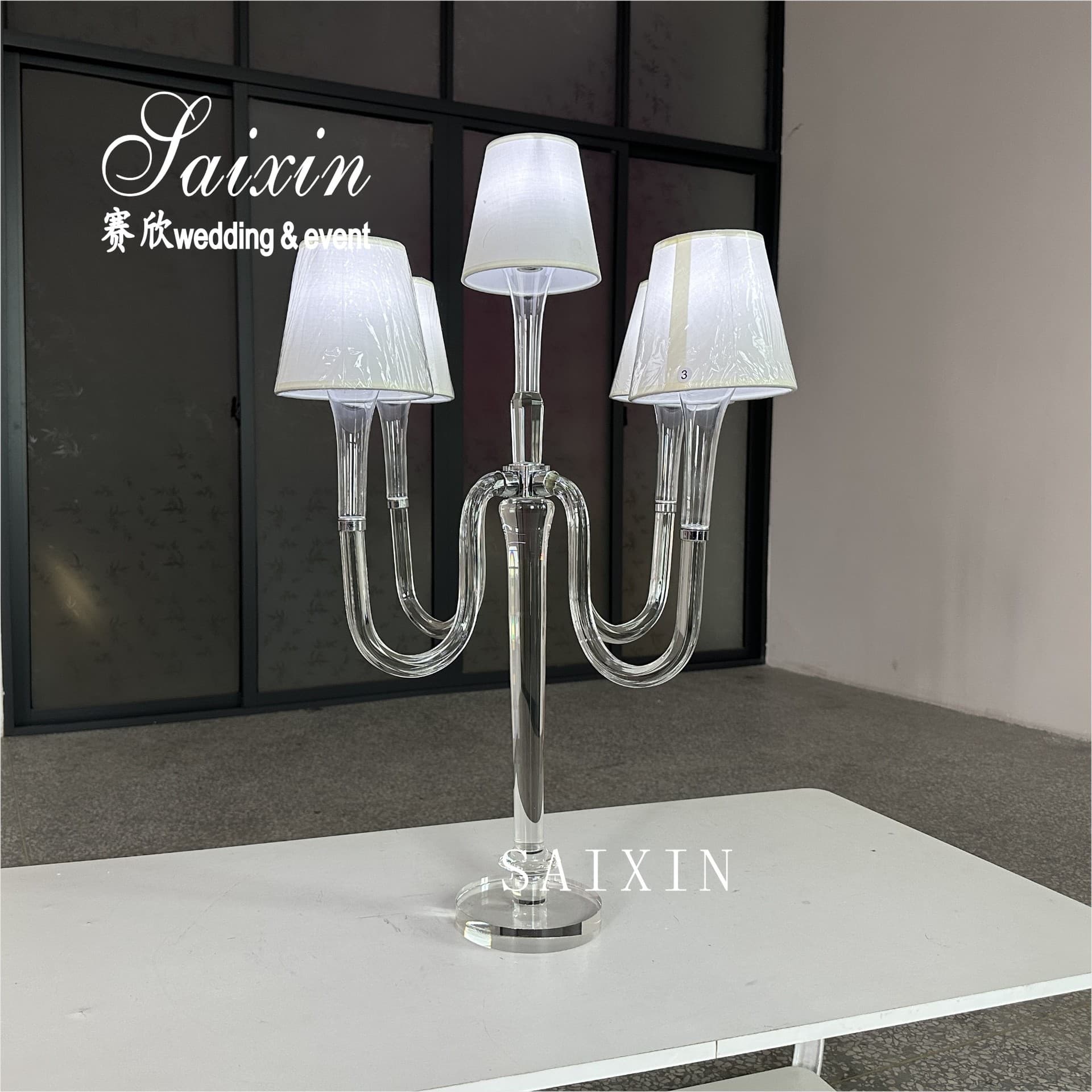 Manufacturers Wholesale and Retail Wedding Event Decoration Supplies S Curved Brushed 5 Arm Horn Head Crystal Column Candlestick