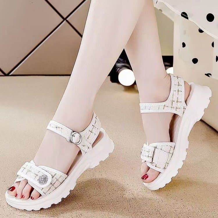 Women's Sandals 2026 New Summer Trendy Ins Versatile Sports Beach Shoes with Platform Sole Super Fairy Sandals