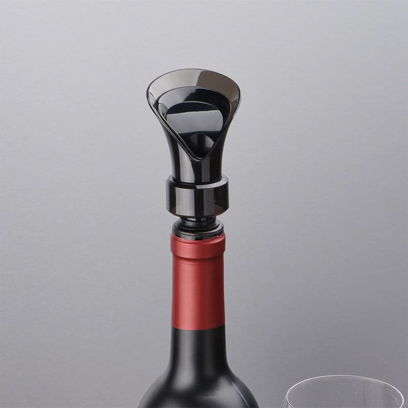 Petal-shaped Wine Preservation Pourer, Integrated Design for Red Wine Bottles with Sealing Function